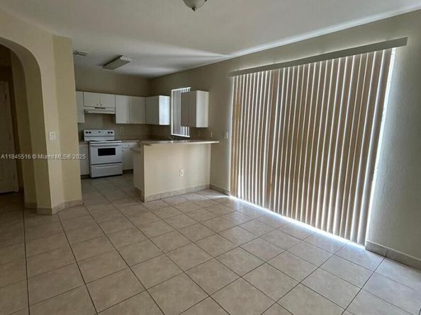 13822 SW 274th Ter, Homestead FL 33032