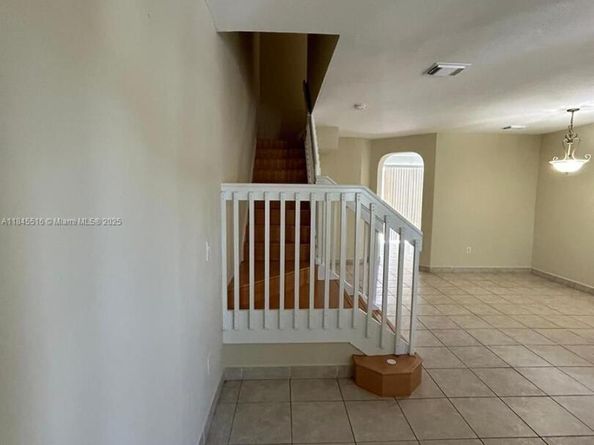 13822 SW 274th Ter, Homestead FL 33032