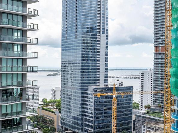 60 SW 13th St 2420, Miami FL 33130