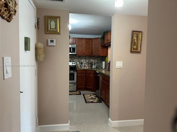 1865 S Ocean Dr 6H, Hallandale Beach FL 33009