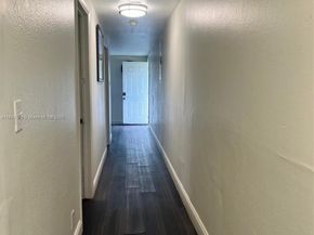 616-618 13th St, West Palm Beach FL 33401