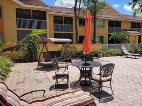 1154 Coral Club Dr 1154, Coral Springs FL 33071