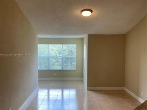 595 Vista Isles Dr 1923, Sunrise FL 33325