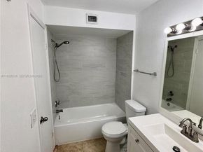 595 Vista Isles Dr 1923, Sunrise FL 33325