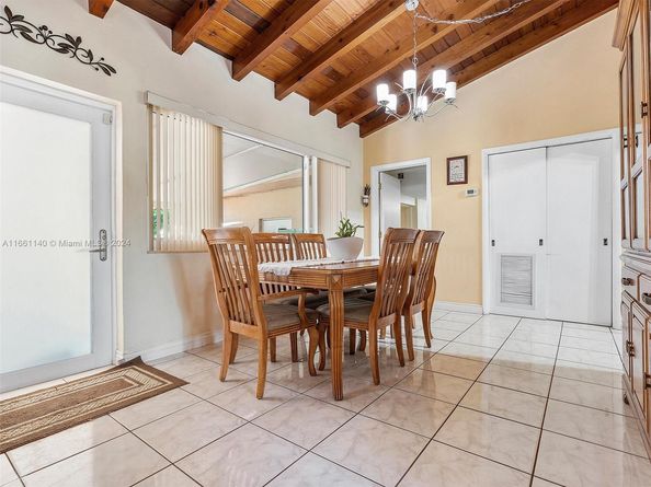 2380 SW 7th St, Miami FL 33135