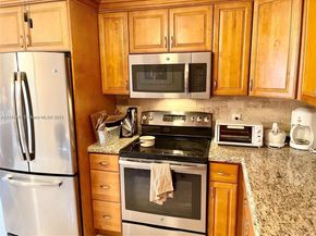 2042 Newcastle C 2042, Boca Raton FL 33434