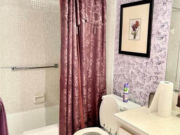 2042 Newcastle C 2042, Boca Raton FL 33434