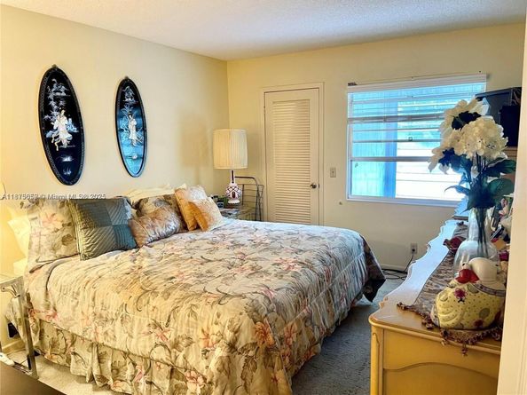 2042 Newcastle C 2042, Boca Raton FL 33434