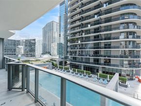 55 SW 9th St 1103, Miami FL 33130