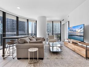 55 SW 9th St 1103, Miami FL 33130