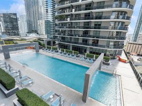 55 SW 9th St 1103, Miami FL 33130