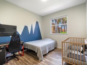 724 SW 106th Ave 2010, Pembroke Pines FL 33025