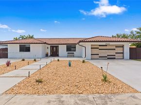 2010 NE 208th St, Miami FL 33179