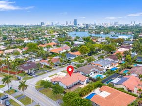 2010 NE 208th St, Miami FL 33179