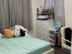 761 NW 183rd Dr, Miami Gardens FL 33169