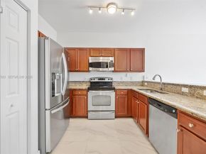 3728 NE 3rd Ct, Homestead FL 33033