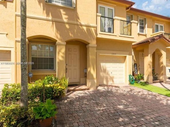 12979 SW 133rd St, Miami FL 33186