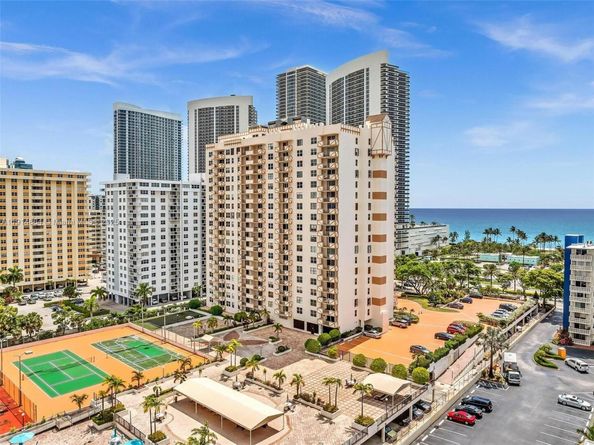 1865 S Ocean Dr 19E, Hallandale Beach FL 33009