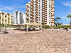 1865 S Ocean Dr 19E, Hallandale Beach FL 33009