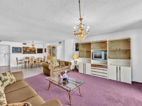 1865 S Ocean Dr 19E, Hallandale Beach FL 33009