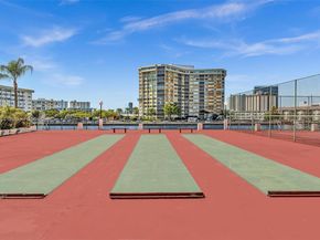 1865 S Ocean Dr 19E, Hallandale Beach FL 33009