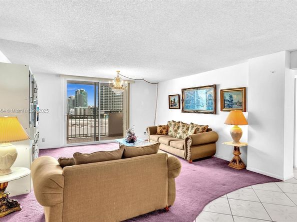 1865 S Ocean Dr 19E, Hallandale Beach FL 33009