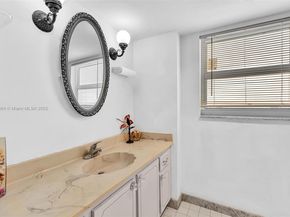 1865 S Ocean Dr 19E, Hallandale Beach FL 33009