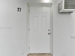 77 NW 5th St, Homestead FL 33030