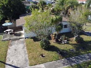 20930 NW 30th Ct, Miami Gardens FL 33056