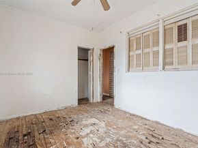 350 NW 45th St, Miami FL 33127