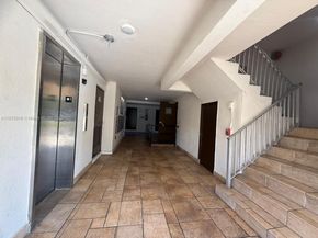 8601 SW 94th St 125W, Miami FL 33156