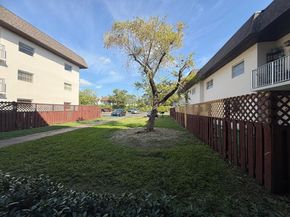 8601 SW 94th St 125W, Miami FL 33156