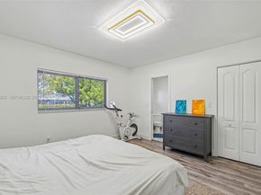 15815 SW 85th Ave, Palmetto Bay FL 33157