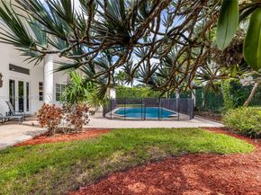 7250 SW 99th St, Pinecrest FL 33156