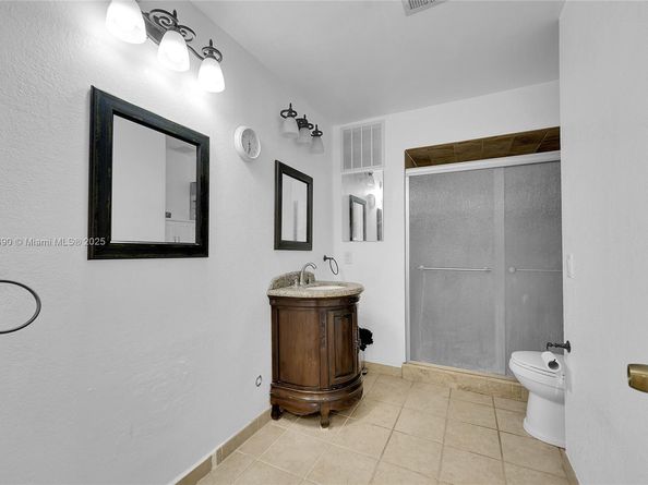5520 NW 49th Ave, Coconut Creek FL 33073