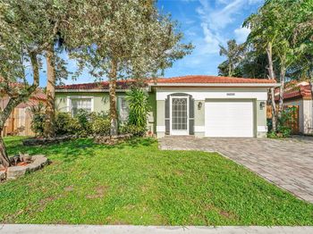 5520 NW 49th Ave