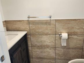 413 SW 10th St, Delray Beach FL 33444