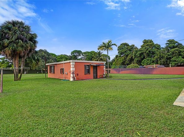 16766 NW 18th Ave, Miami Gardens FL 33056