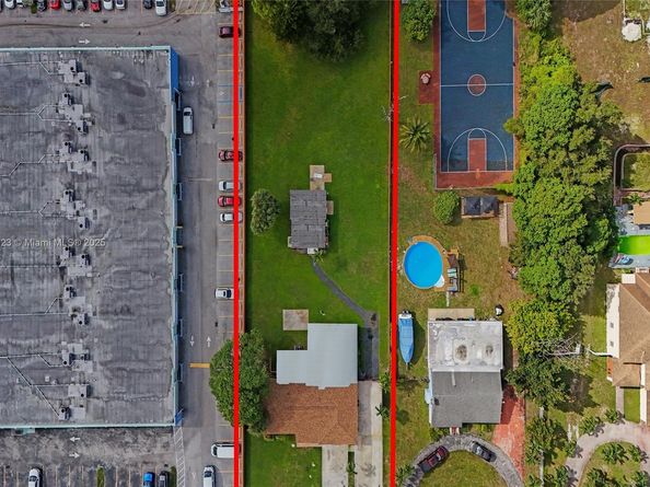 16766 NW 18th Ave, Miami Gardens FL 33056