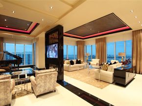 900 Brickell Key Blvd PH3403, Miami FL 33131
