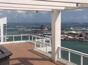 900 Brickell Key Blvd PH3403, Miami FL 33131