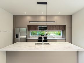 5800 NW 5th Ave #5800, Miami FL 33127