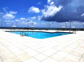 7135 Collins Ave 625, Miami Beach FL 33141