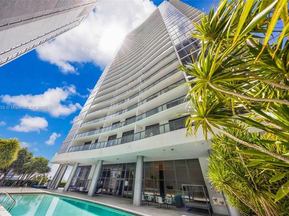 1600 NE 1st Ave 2318, Miami FL 33132