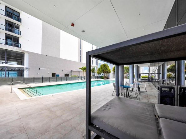 1600 NE 1st Ave 2318, Miami FL 33132