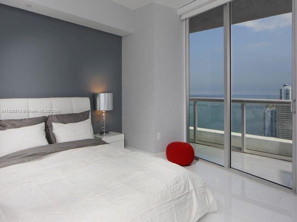 495 Brickell Ave 4205, Miami FL 33131