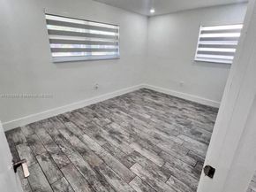 7950 NW 10th St, Pembroke Pines FL 33024