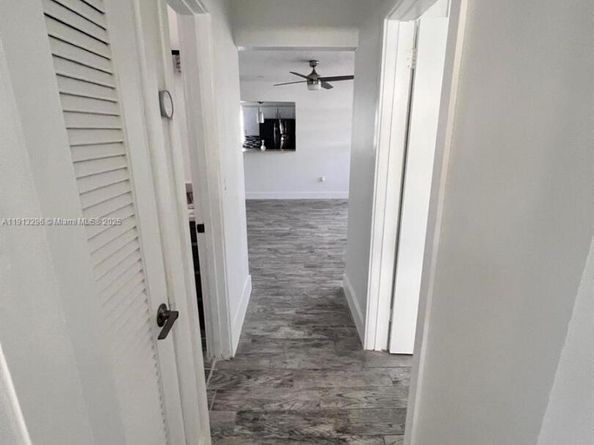 7950 NW 10th St, Pembroke Pines FL 33024