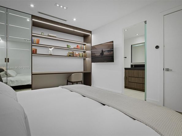 2301 Collins Ave 1634, Miami Beach FL 33139