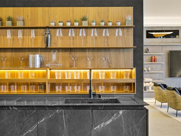 2301 Collins Ave 1634, Miami Beach FL 33139